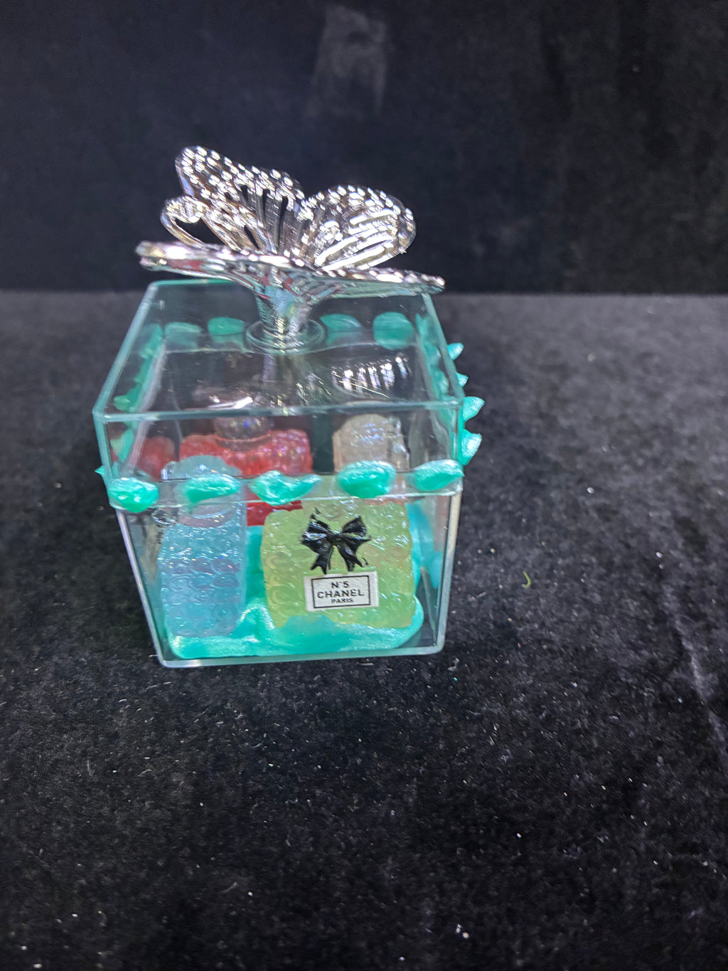 Boîte papillon parfums LES MERVEILLES DE SONIA