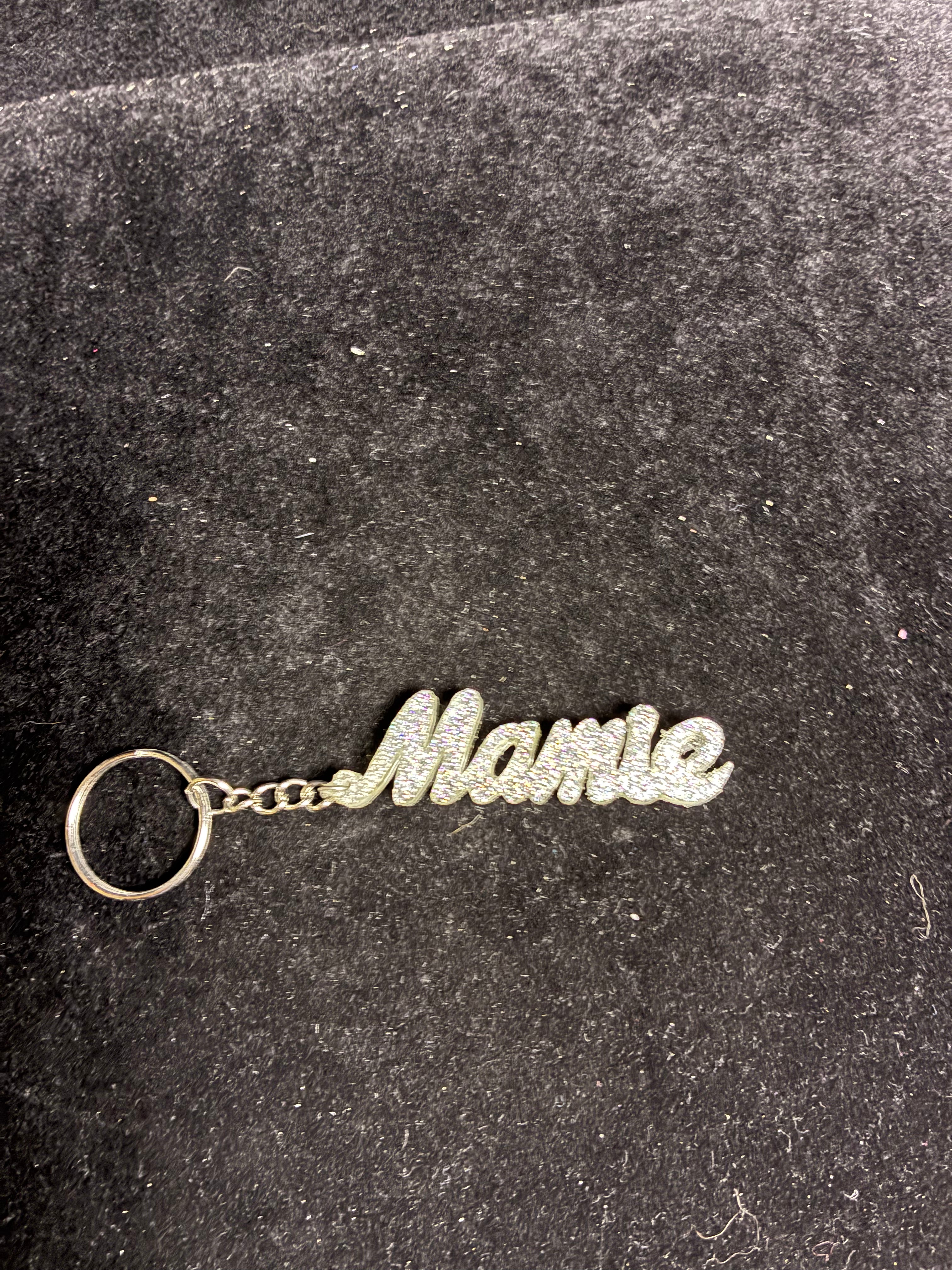 Porte clé mamie pailletée résine LES MERVEILLES DE SONIA