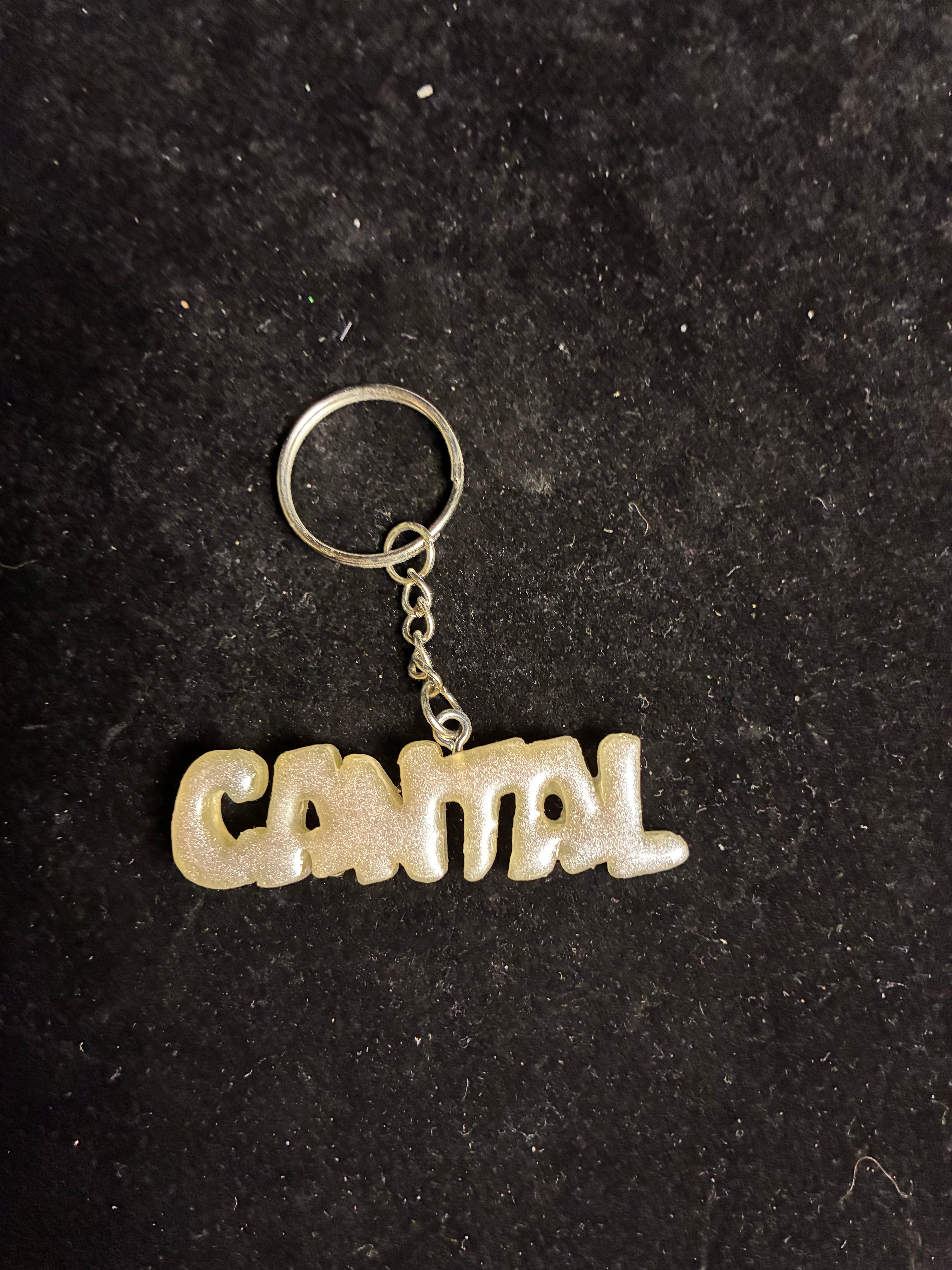 Porte clé cantal rose résine LES MERVEILLES DE SONIA