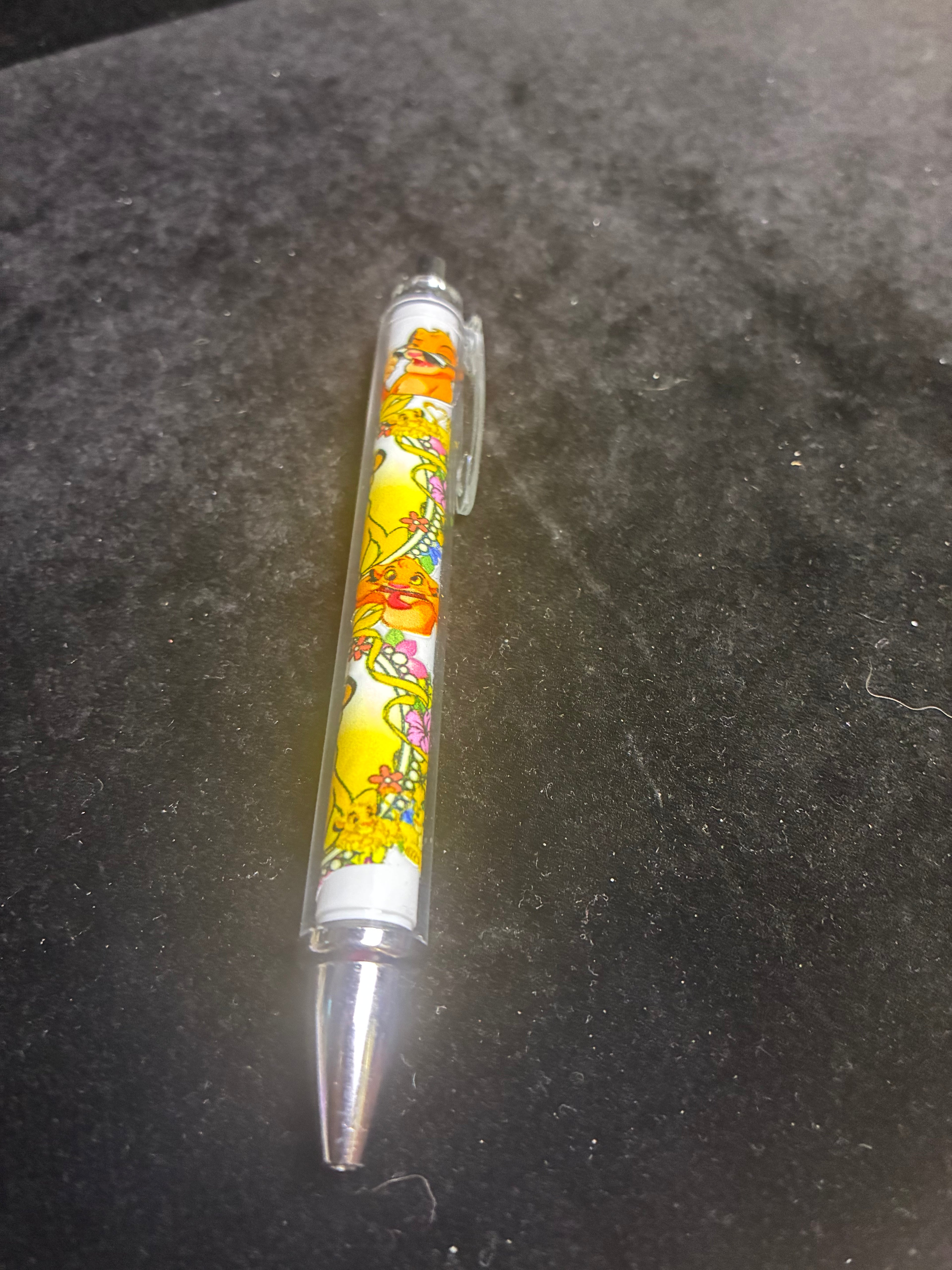 Stylo roi lion LES MERVEILLES DE SONIA