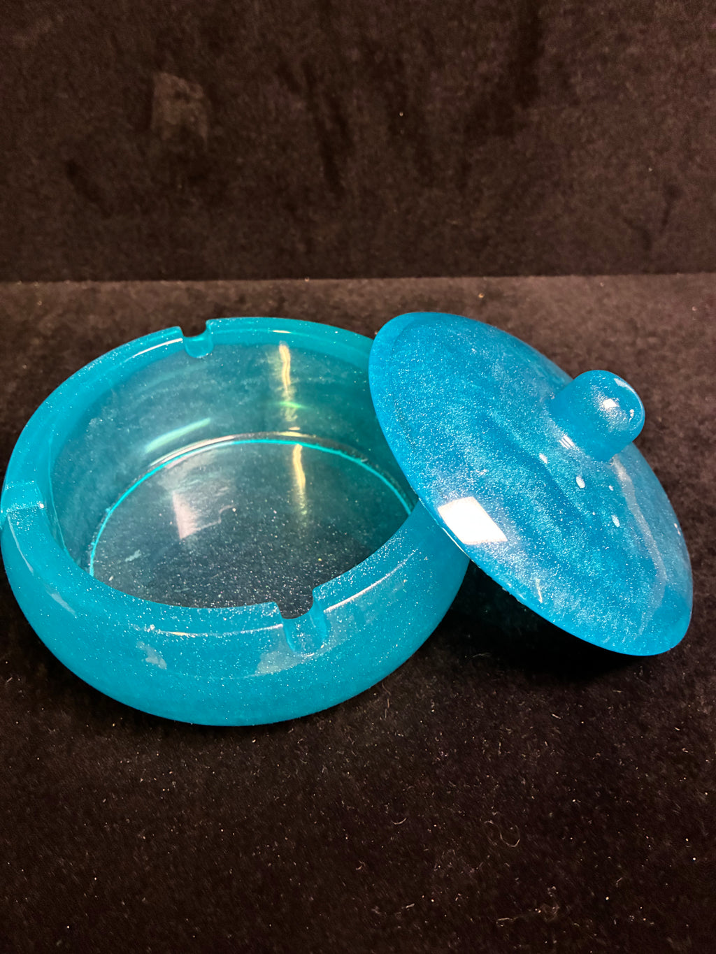 Cendrier bleu turquoise LES MERVEILLES DE SONIA