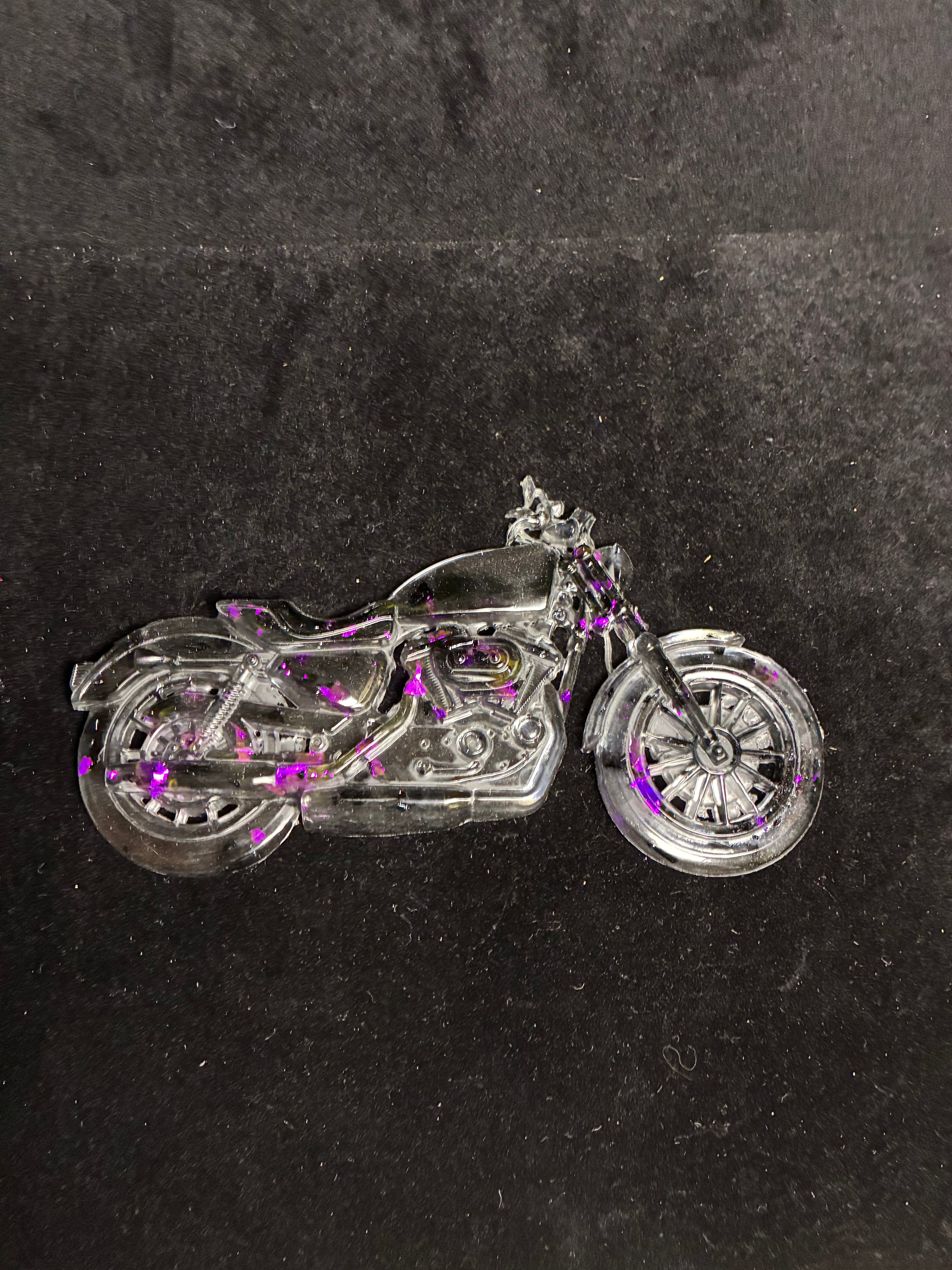 Moto feuille d’or violet et noir LES MERVEILLES DE SONIA