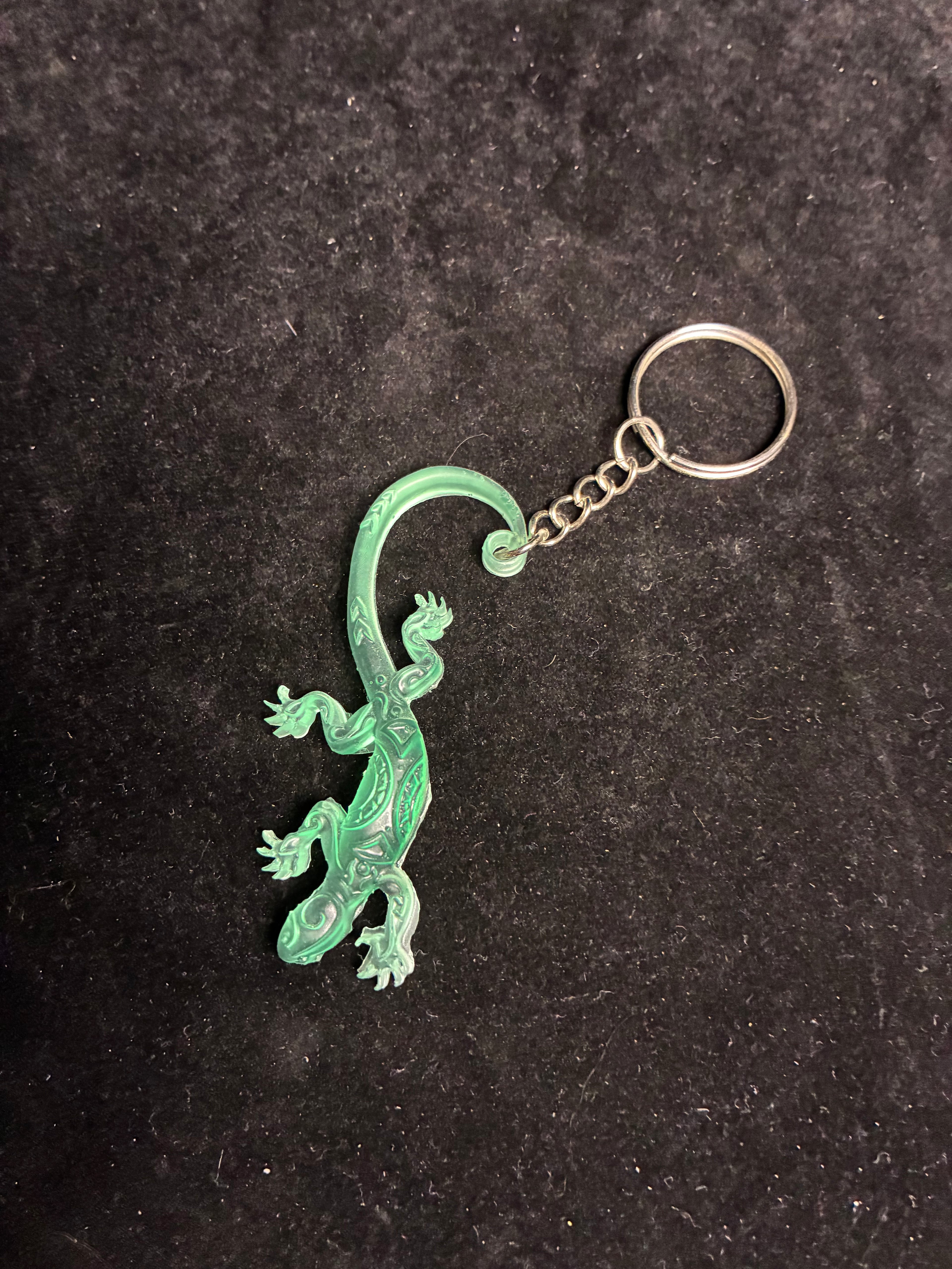 Porte clé salamdre vert clair LES MERVEILLES DE SONIA