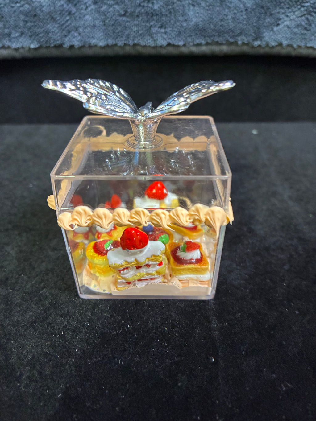 Boîte gâteau framboise LES MERVEILLES DE SONIA