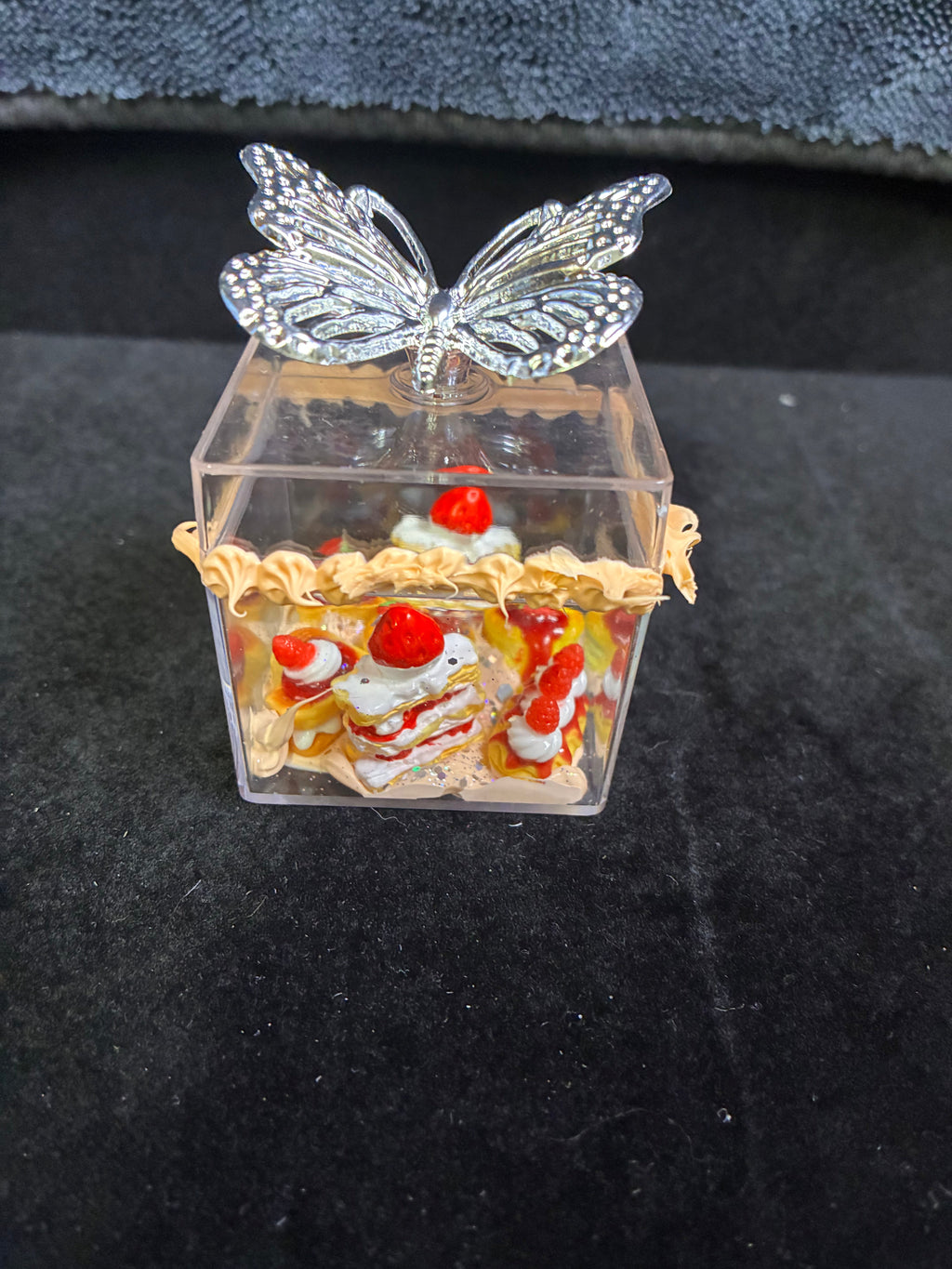Boîte gâteau framboise LES MERVEILLES DE SONIA